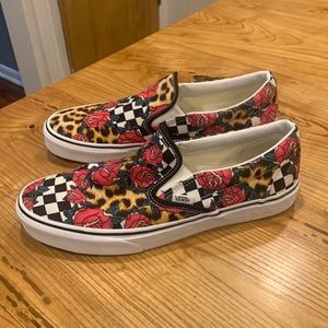 Vans Classic Slip-On Rose / Animal Check True White Multi MENS 10.5 woman’s 12